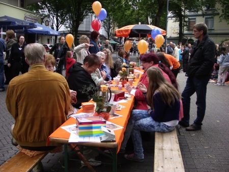 tl_files/standard/bilder/Aktivitaeten/Baenke raus/Feste6.jpg